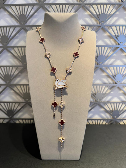 [Royal Fine ]CLOVER 20 MOTIFS LASER CARNELIAN NECKLACE