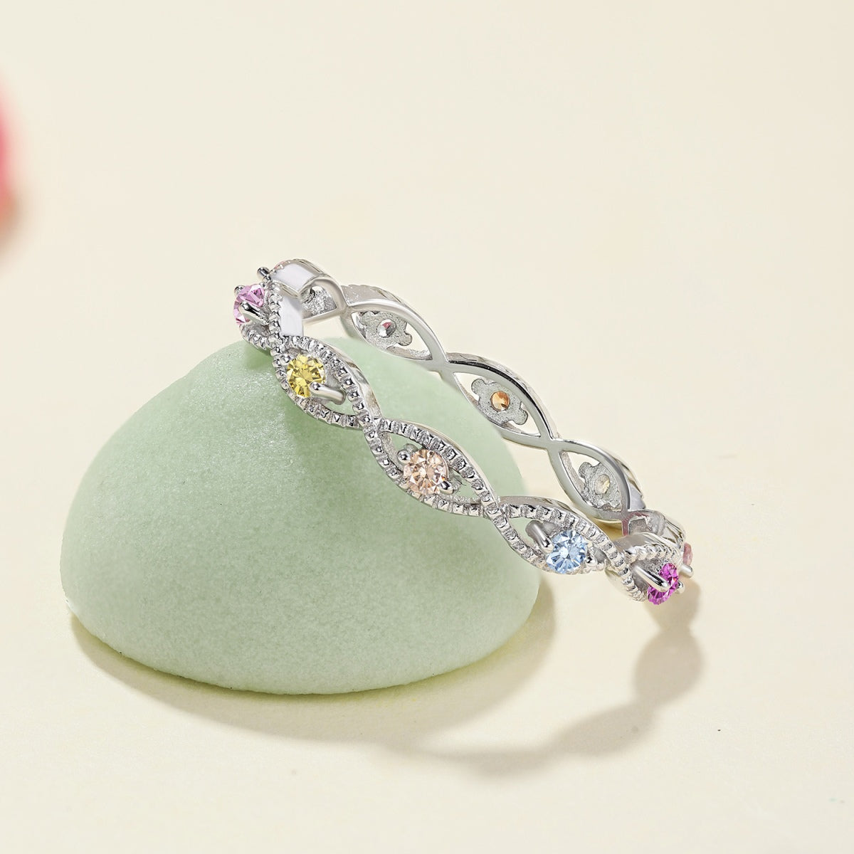 [Royal]Elegant Energetic Round Cut Daily Ring
