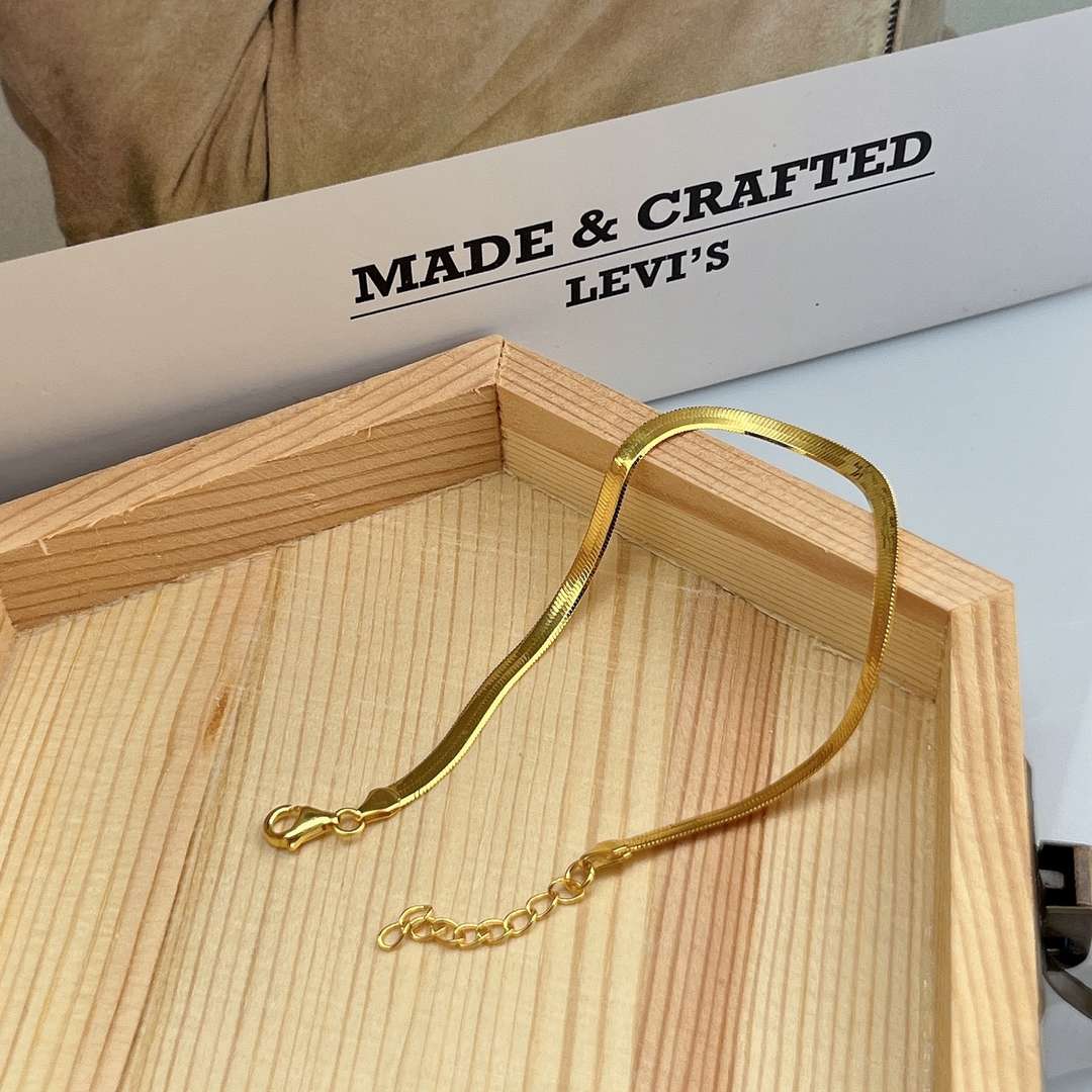 [Royal]Flat Snake Bone Chain Blade Necklace