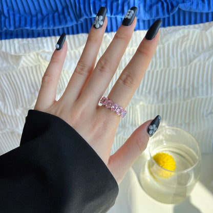 [Royal]Dainty Elongated Cushion Cut Tennis Ring