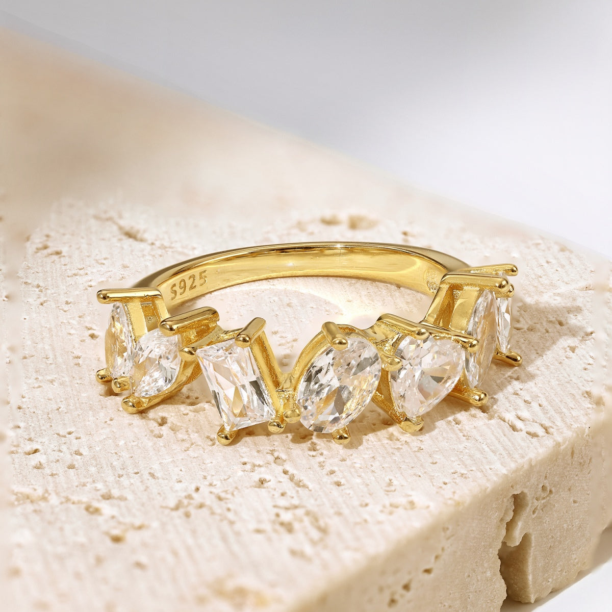 [Royal]Delicate Multi Cut Ring