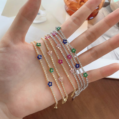 [Royal]Sparkling Flower Shape Tennis Bracelet