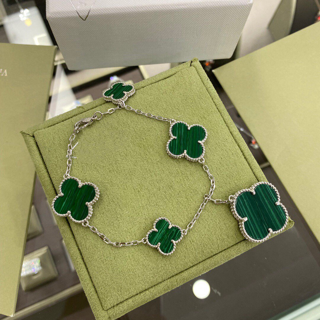 [Royal Fine ]CLOVER 5 MOTIFS SIVLER MALACHITE BRACELET