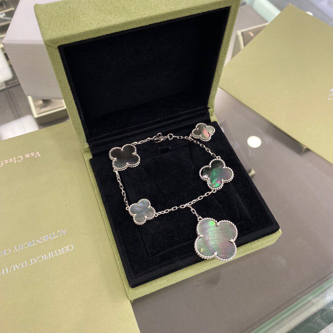 [Royal Fine ]CLOVER 5 MOTIFS SIVLER DARK MOP BRACELET