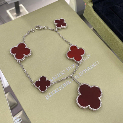 [Royal Fine ]CLOVER 5 MOTIFS SIVLER CARNELIAN BRACELET