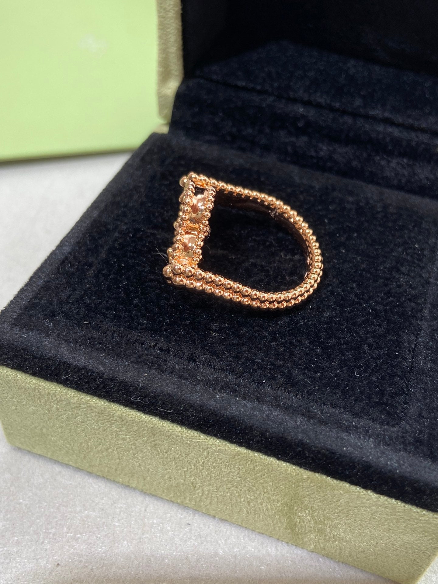 [Royal Fine ]CLOVER RIVERSIBLE PINK GOLD RING