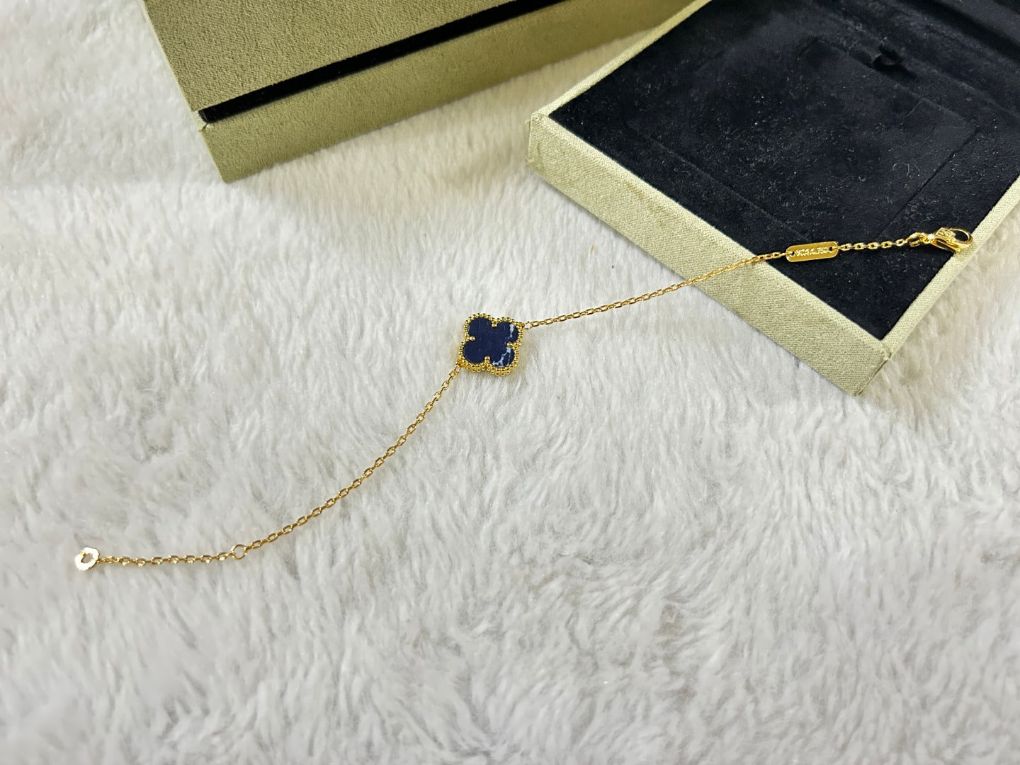 [Royal Fine ]CLOVER 1 MOTIF PIETERSITE BRACELET