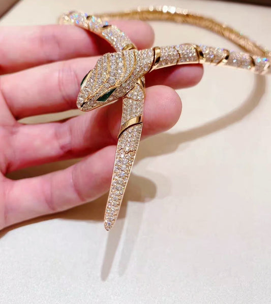 [ROYAL  ]HAUTE COUTURE GOLD SERPENTI NECKLACE