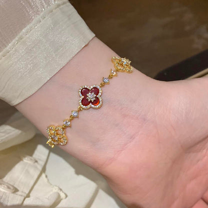 [Royal Fine ]CLOVER 5 MOTIF PINK BLUE RED WHITE BRACELET