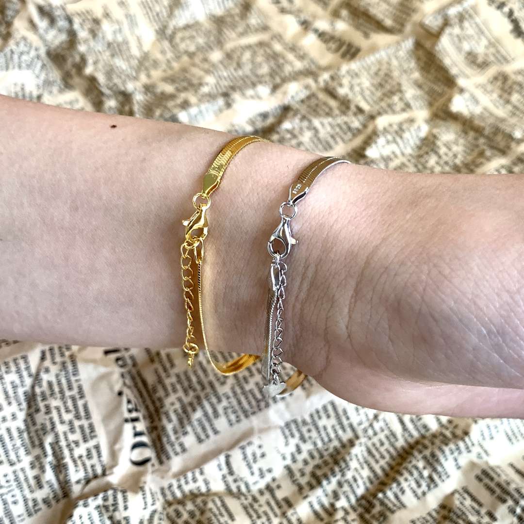 [Royal]Flat Snake Bone Chain Blade Necklace