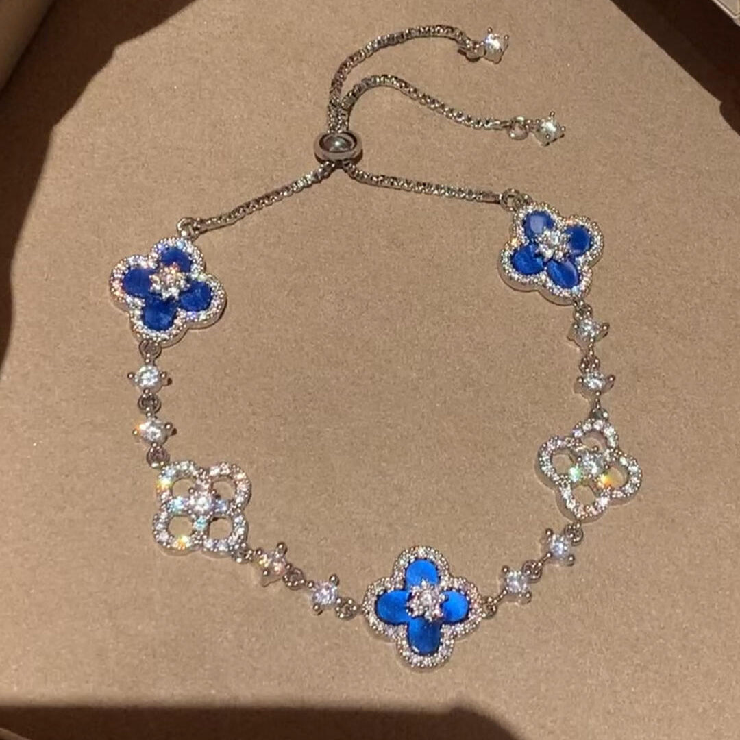 [Royal Fine ]CLOVER 5 MOTIF PINK BLUE RED WHITE BRACELET