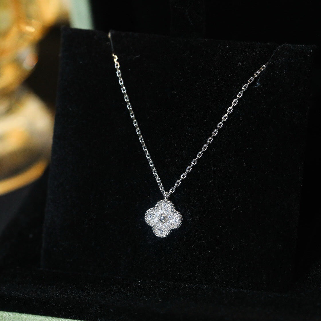 [Royal Fine ]CLOVER MINI 9.5MM PENDANT DIAMOND NECKLACE