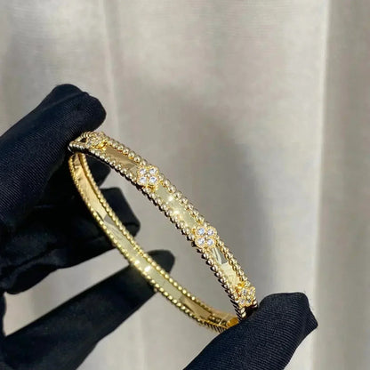 [Royal Fine ]CLOVER BRACELET 4MM DIAMONDS