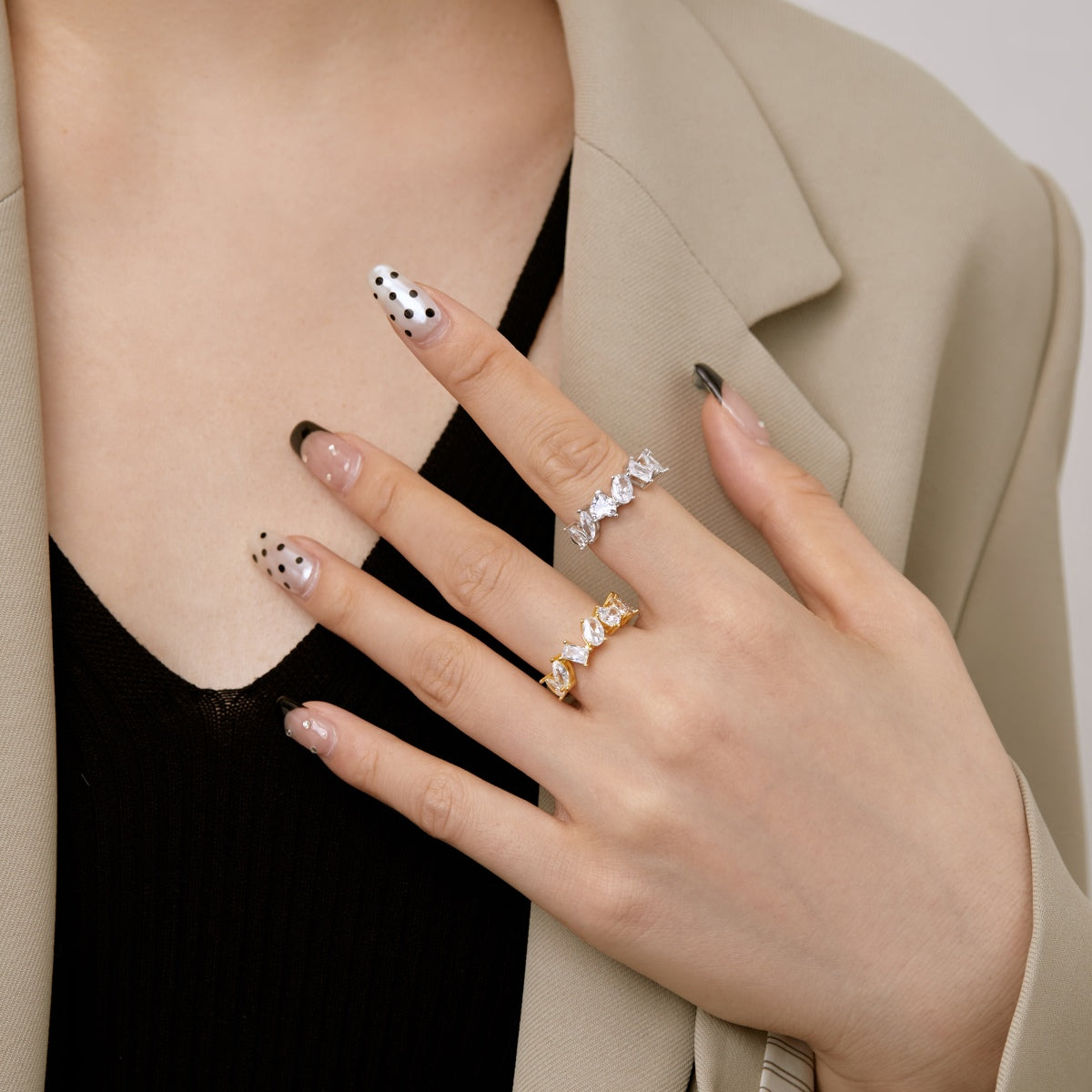 [Royal]Delicate Multi Cut Ring