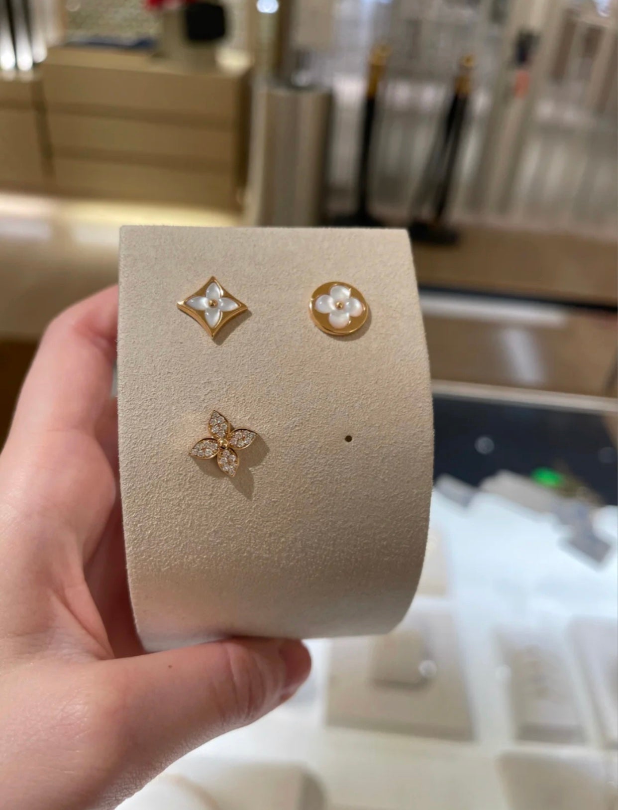 [Royal Fine ]STAR BLOSSOM STUD EARRINGS PINK GOLD DIAMONDS