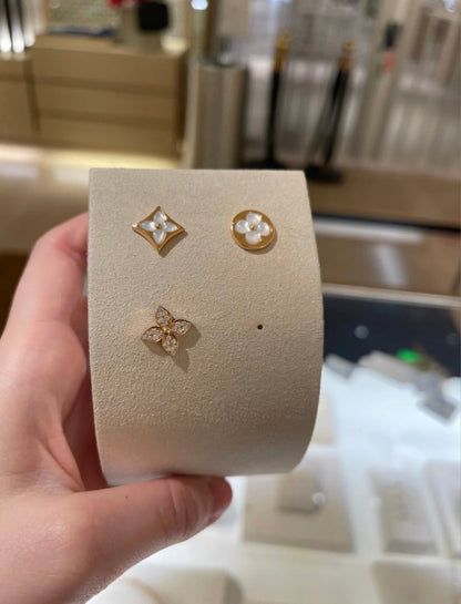 [Royal Fine ]STAR BLOSSOM STUD EARRINGS PINK GOLD DIAMONDS