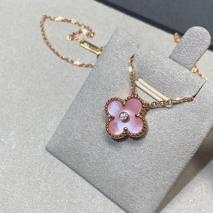 [Royal Fine ]CLOVER 15MM DIAMOND PINK MOP NECKLACE