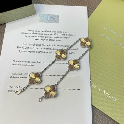 [Royal Fine ]CLOVER  5 MOTIFS  CHRISTMAS LIMITED EDITION BRACELET