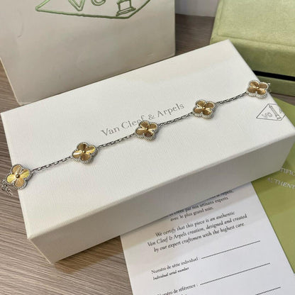 [Royal]CLOVER  5 MOTIFS  CHRISTMAS LIMITED EDITION BRACELET