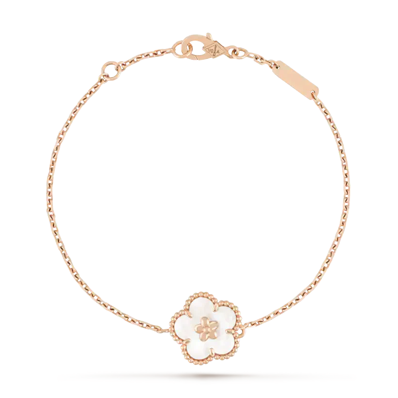 [Royal Fine ]LUCKY WHITE MOP PLUM BLOSSOM  BRACELET