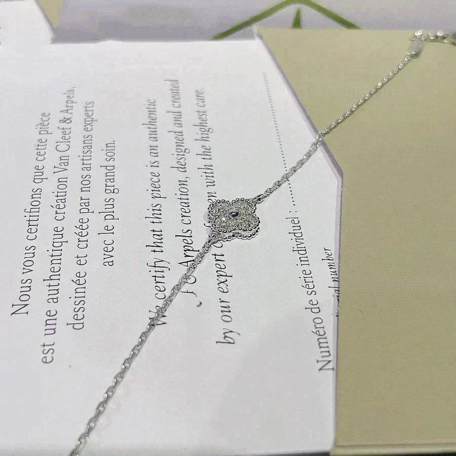 [Royal Fine ]CLOVER  SINGLE FLOWER BRACELET SILVER