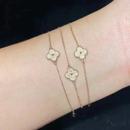 [Royal Fine ]CLOVER SINGLE FLOWER BRACELET
